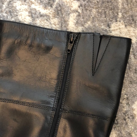 Italian Shoemakers Lara Knee-High Leather Boot - Picture 8 of 11